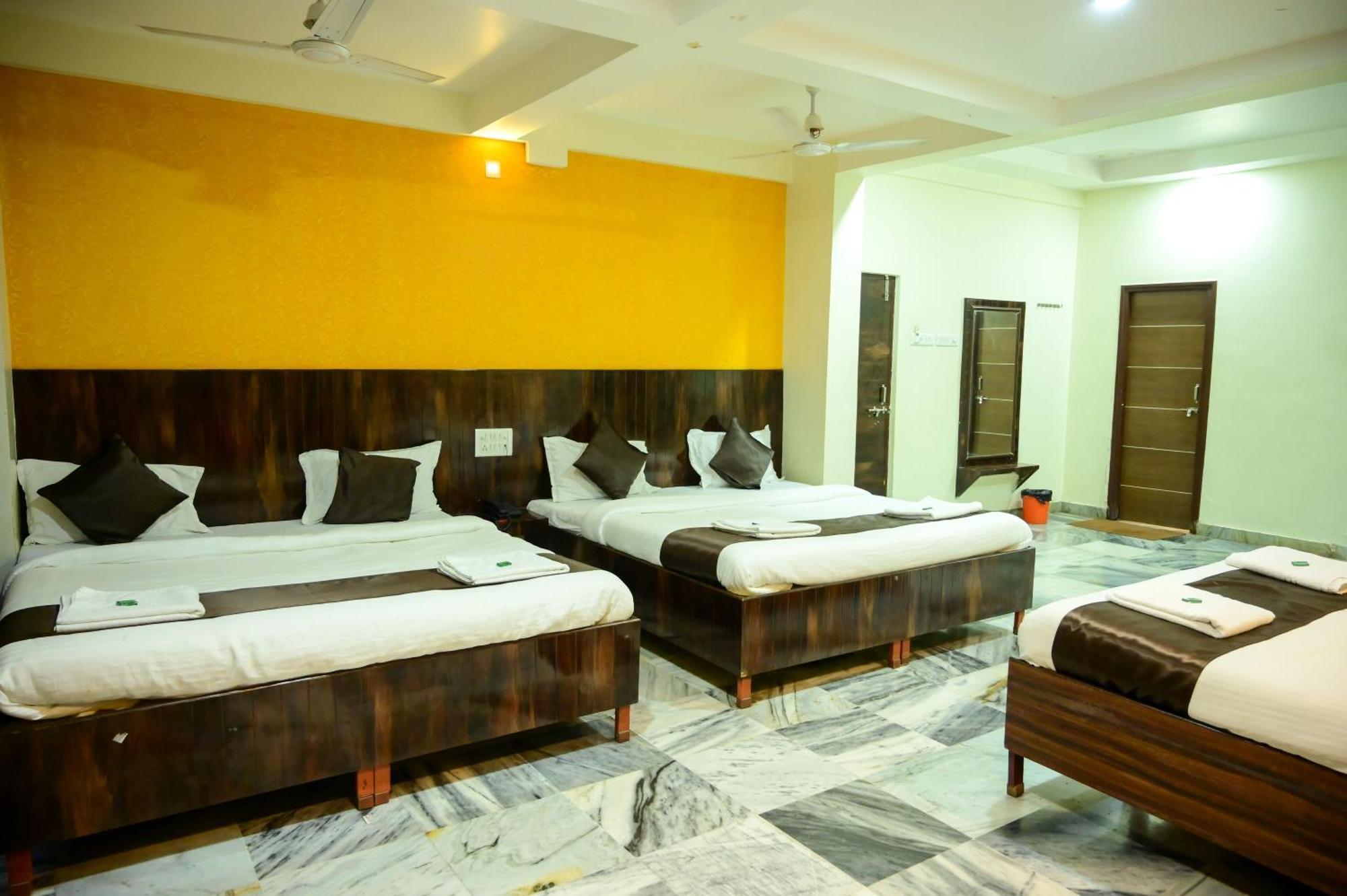Hotel Sachidanand Shirdi Eksteriør bilde
